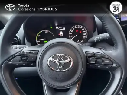 Photo 12 Toyota Yaris  116h Dynamic 5p MY22