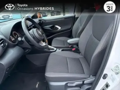 Photo 10 Toyota Yaris  116h Dynamic 5p MY22