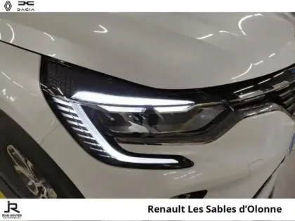 Photo 13 Renault Captur  1.6 E-Tech hybride 145ch Techno