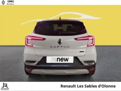 Photo 10 Renault Captur  1.6 E-Tech hybride 145ch Techno