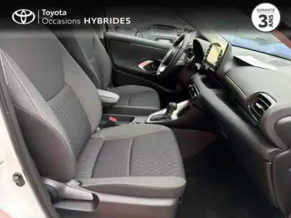 Photo 5 Toyota Yaris  116h Dynamic Business + Programme Beyond Zero Academy 5p MC24