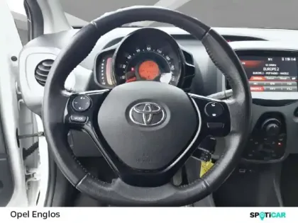 Photo 8 Toyota Aygo  1.0 VVT-i 72ch x-play 5p MY20