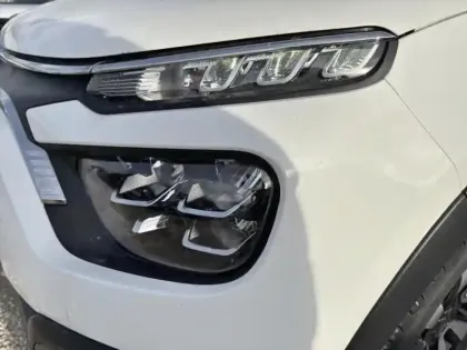 Photo 11 Citroën C3  1.2 PureTech 110ch S&S MAX Boite Automatique