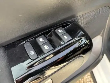 Photo 12 Citroën C3  1.2 PureTech 110ch S&S MAX Boite Automatique