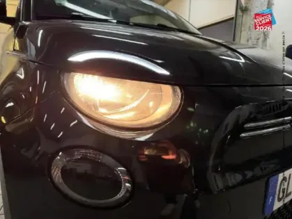 Photo 12 Fiat 500  e 95ch Action Plus