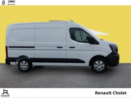 Photo 12 Renault Master  Fg F3300 L2H2 2.0 Blue dCi 105ch Advance - 25