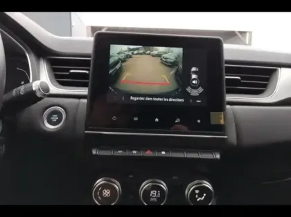 Photo 9 Renault Captur  1.6 E-Tech hybride 145ch Intens -21