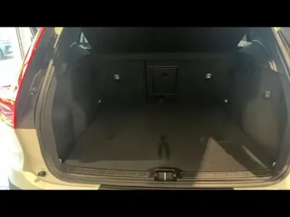 Photo 5 Volvo Xc40  B3 163ch Lounge Edition DCT 7