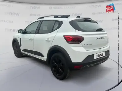 Photo 7 Dacia Sandero  1.0 ECO-G 100ch Stepway Extreme + -24