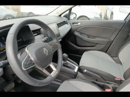 Photo 9 Renault Clio  1.6 E-Tech 145ch full hybrid Evolution - 25