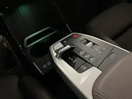 Photo 13 BMW Serie 2 Série 2 ActiveTourer 225e 245ch xDrive Luxury DKG7