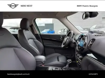 Photo 20 Mini Countryman  Cooper SE 125ch + 95ch Edition Premium ALL4 BVA6