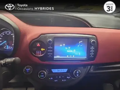 Photo 8 Toyota Yaris  HSD 100h Collection 5p