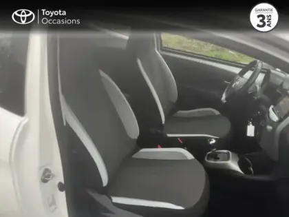 Photo 5 Toyota Aygo  1.0 VVT-i 69ch x-play x-shift 3p