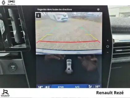 Photo 14 Renault Megane  E-Tech Electric 220ch Techno autonomie confort -25