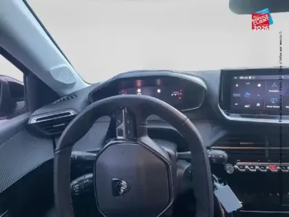 Photo 11 Peugeot 208  1.2 PureTech 100ch S&S Allure