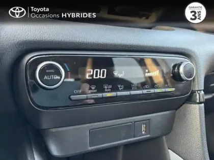 Photo 13 Toyota Yaris  116h Dynamic 5p MY22