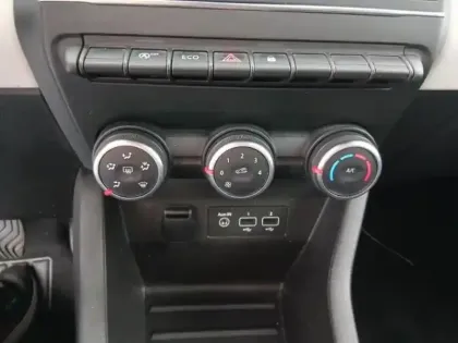 Photo 13 Renault Clio  1.0 TCe 90ch Evolution