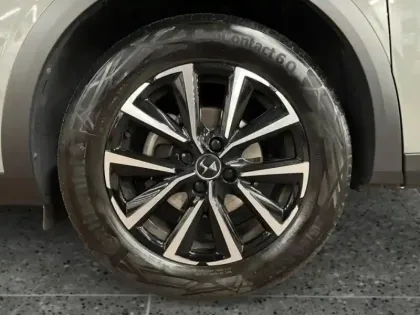 Photo 12 DS DS 3  1.2 PureTech 130ch Performance Line Automatique