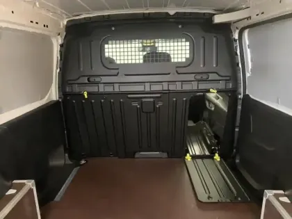 Photo 7 Peugeot Partner  M 800kg Electrique 136ch Batterie 54 kWh Pack Premium Connect