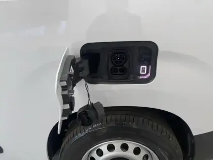 Photo 11 Peugeot Partner  M 800kg Electrique 136ch Batterie 54 kWh Pack Premium Connect