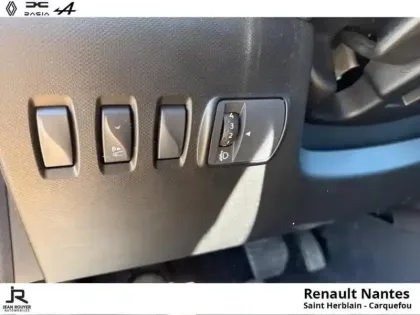 Photo 25 Renault Twingo Gén. III (C07) Ph2 NG Equilibre 5