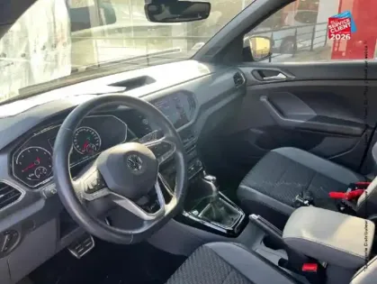 Photo 14 Volkswagen T-cross  1.0 TSI 115ch R-Line DSG7