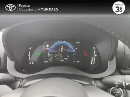 Photo 13 Toyota Yaris  Cross 116h Dynamic Business + Programme Beyond Zero Academy MC24