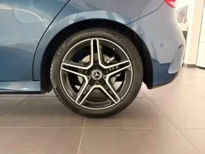 Photo 10 Mercedes Classe A  200 163ch AMG Line 7G-DCT 9cv