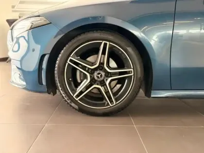 Photo 7 Mercedes Classe A  200 163ch AMG Line 7G-DCT 9cv