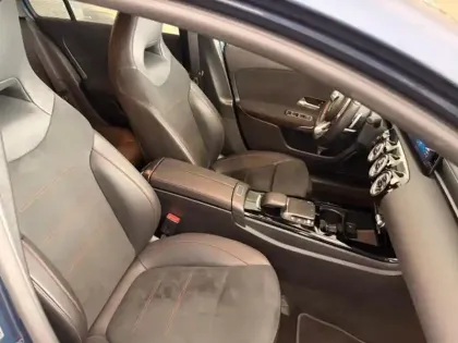 Photo 12 Mercedes Classe A  200 163ch AMG Line 7G-DCT 9cv