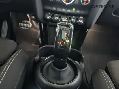 Photo 12 Mini Mini  5 Portes Cooper S 178ch John Cooper Works BVA7