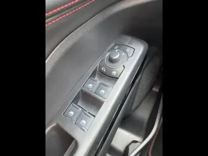 Photo 14 Ford Puma Gén. II Ph2 ST-Line X 5