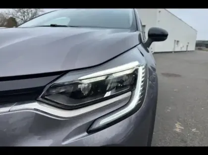 Photo 13 Renault Captur  1.6 E-Tech hybride 145ch Evolution