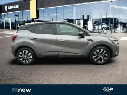 Photo 6 Renault Captur  1.6 E-Tech hybride 145ch Evolution