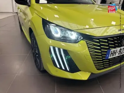 Photo 12 Peugeot 208  e- 136ch Allure