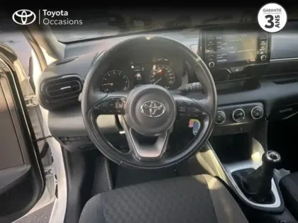 Photo 8 Toyota Yaris  70 VVT-i Dynamic 5p MY22