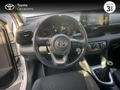 Photo 16 Toyota Yaris  70 VVT-i Dynamic 5p MY22