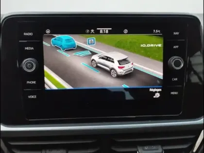 Photo 14 Volkswagen T-roc  1.0 TSI 110ch Life