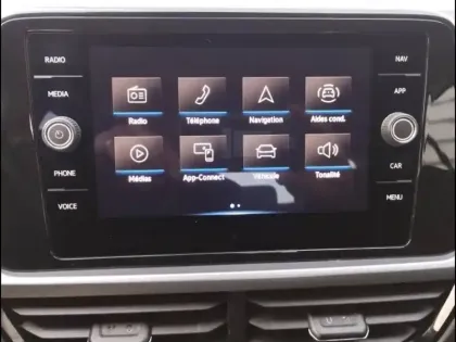 Photo 13 Volkswagen T-roc  1.0 TSI 110ch Life