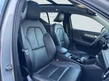 Photo 8 Volvo Xc40  B3 163ch Ultimate DCT 7