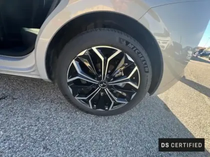 Photo 6 DS DS 4  Hybride 136ch Etoile Automatique