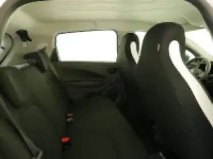 Photo 12 Renault Zoé Zoe E-Tech Equilibre charge normale R110 - MY22