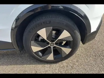 Photo 19 Renault Megane  E-Tech Electric EV40 130ch Equilibre boost charge