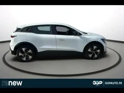 Photo 14 Renault Megane  E-Tech Electric EV40 130ch Equilibre boost charge