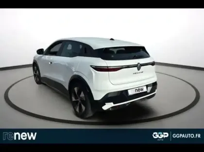 Photo 11 Renault Megane  E-Tech Electric EV40 130ch Equilibre boost charge