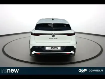 Photo 12 Renault Megane  E-Tech Electric EV40 130ch Equilibre boost charge