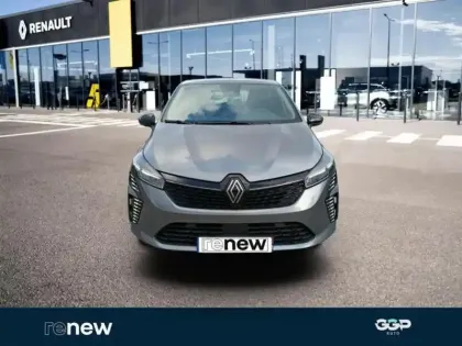 Photo 8 Renault Clio  1.6 E-Tech 145ch full hybrid Evolution - 25