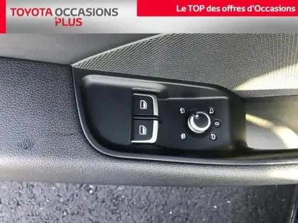 Photo 11 Toyota Aygo  X 116h Graphic