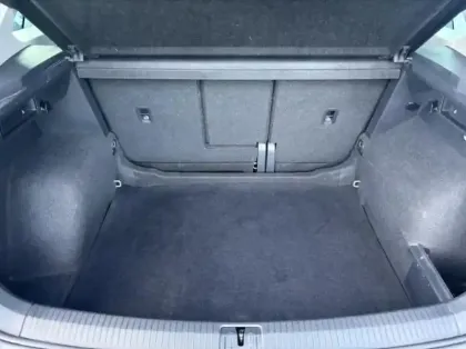 Photo 6 Volkswagen Tiguan  2.0 TDI 150ch Elegance DSG7